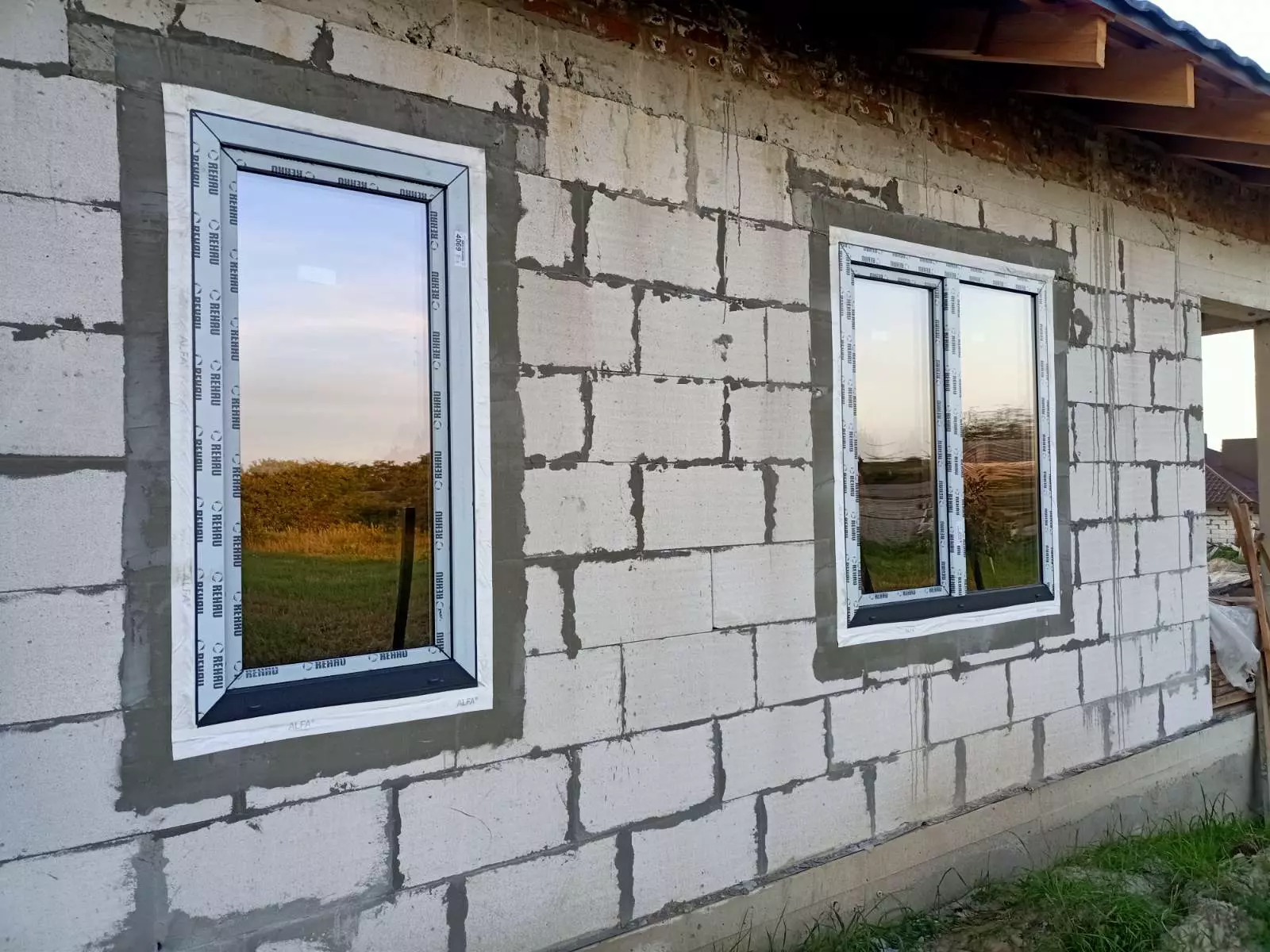 Вікна Rehau Synego (с. Озерце)